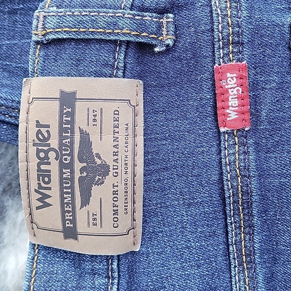 Size 12 Boys Wrangler's - Picture 2 of 6